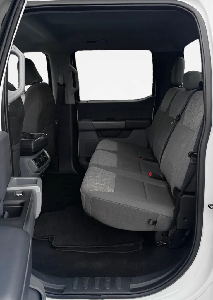 2023 Ford F-150 XLT - Photo 13