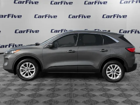Photos of 2021 Ford Escape Hybrid SE for sale in Plaistow, NH at CarFive Plaistow, NH