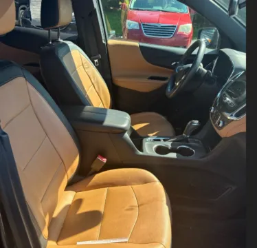 More photos of 2018 Chevrolet Equinox Premier at CarFive Plaistow, NH, NH