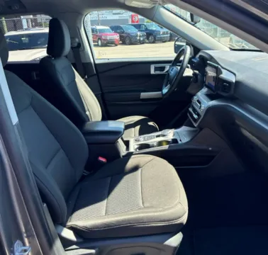 More photos of 2023 Ford Explorer XLT at CarFive Plaistow, NH, NH