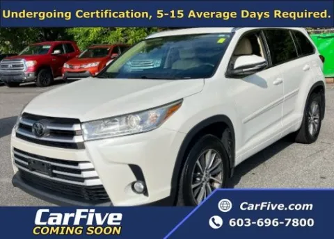 White 2018 Toyota Highlander XLE for sale in Plaistow, NH
