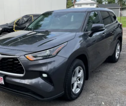Gray 2023 Toyota Highlander LE for sale in Plaistow, NH