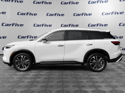Photos of 2024 INFINITI QX60 LUXE for sale in Plaistow, NH at CarFive Plaistow, NH