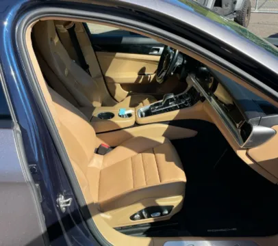 More photos of 2018 Porsche Panamera E-Hybrid 4 at CarFive Plaistow, NH, NH