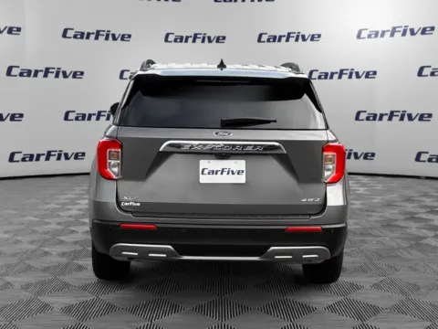 More photos of 2023 Ford Explorer XLT at CarFive Plaistow, NH, NH