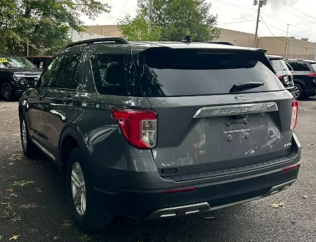 Photos of 2023 Ford Explorer XLT for sale in Plaistow, NH at CarFive Plaistow, NH