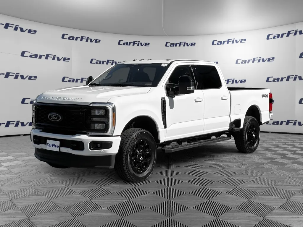 2026 Ford F-350 Super Duty Lariat