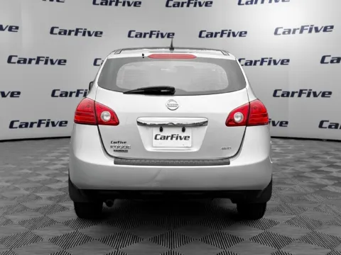 More photos of 2014 Nissan Rogue Select S at CarFive Plaistow, NH, NH