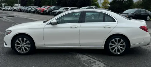 More photos of 2017 Mercedes-Benz E-Class E 300 at CarFive Plaistow, NH, NH