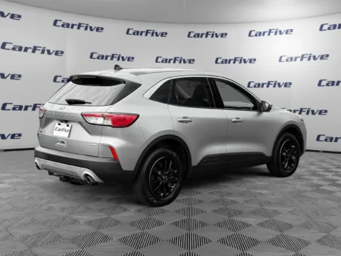 More photos of 2021 Ford Escape SE at CarFive Plaistow, NH, NH