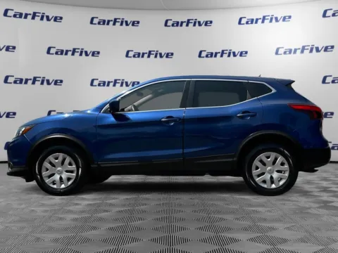 Photos of 2018 Nissan Rogue Sport S for sale in Plaistow, NH at CarFive Plaistow, NH
