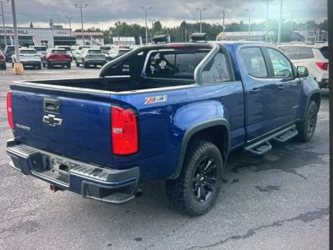 More photos of 2016 Chevrolet Colorado Z71 at CarFive Plaistow, NH, NH