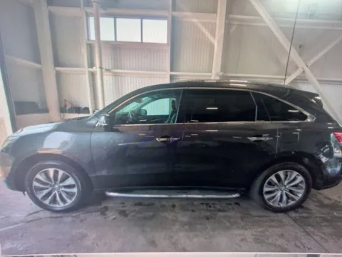 Photos of 2014 Acura MDX 3.5L Technology Package for sale in Plaistow, NH at CarFive Plaistow, NH