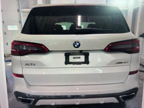 Another view of 2019 BMW X5 xDrive40i for sale in Plaistow, NH at CarFive Plaistow, NH