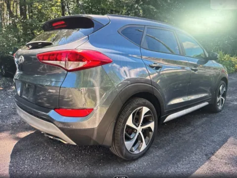 More photos of 2017 Hyundai Tucson Value at CarFive Plaistow, NH, NH