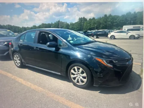 More photos of 2022 Toyota Corolla LE at CarFive Plaistow, NH, NH