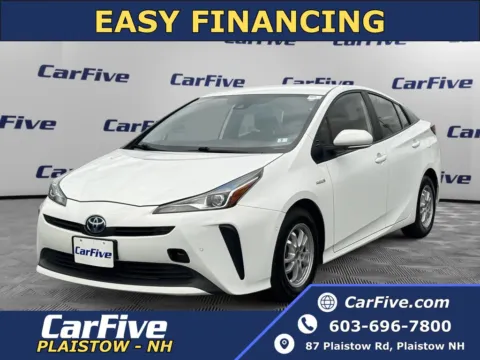 White 2022 Toyota Prius L for sale in Plaistow, NH