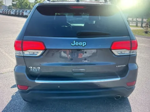 More photos of 2016 Jeep Grand Cherokee Limited at CarFive Plaistow, NH, NH