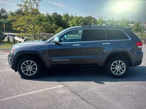 Photos of 2016 Jeep Grand Cherokee Limited for sale in Plaistow, NH at CarFive Plaistow, NH