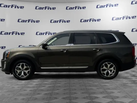 Photos of 2020 Kia Telluride EX for sale in Plaistow, NH at CarFive Plaistow, NH