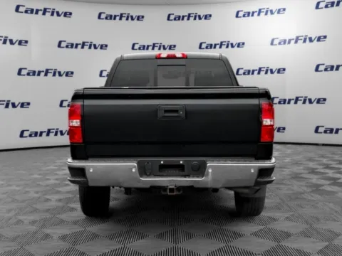 More photos of 2018 GMC Sierra 1500 SLE at CarFive Plaistow, NH, NH