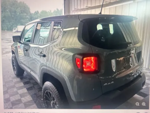 Photos of 2018 Jeep Renegade Sport for sale in Plaistow, NH at CarFive Plaistow, NH