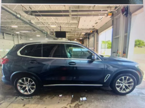 More photos of 2019 BMW X5 xDrive50i at CarFive Plaistow, NH, NH