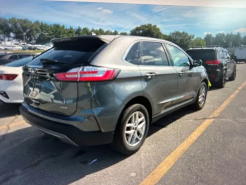 More photos of 2024 Ford Edge SEL at CarFive Plaistow, NH, NH