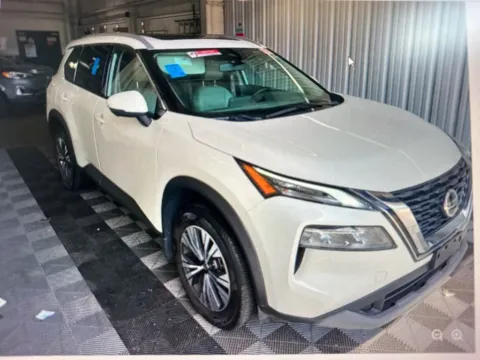 More photos of 2021 Nissan Rogue SV at CarFive Plaistow, NH, NH