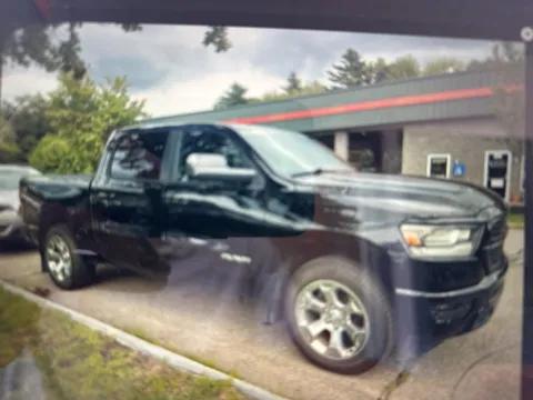 More photos of 2019 Ram 1500 Big Horn/Lone Star at CarFive Plaistow, NH, NH