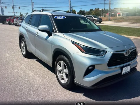Another view of 2021 Toyota Highlander LE for sale in Plaistow, NH at CarFive Plaistow, NH