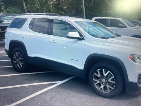 More photos of 2022 GMC Acadia SLE at CarFive Plaistow, NH, NH