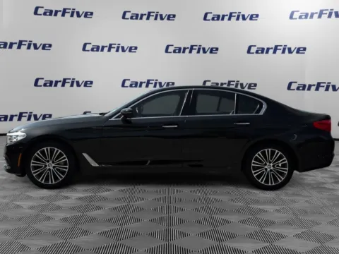 Photos of 2018 BMW 5 Series 530i xDrive for sale in Plaistow, NH at CarFive Plaistow, NH