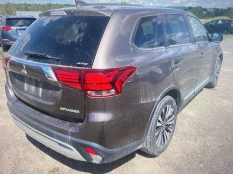 More photos of 2019 Mitsubishi Outlander ES at CarFive Plaistow, NH, NH