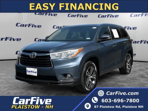 Blue 2016 Toyota Highlander XLE V6 for sale in Plaistow, NH