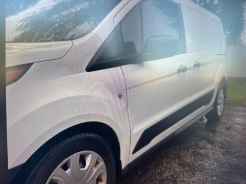 More photos of 2020 Ford Transit Connect XL at CarFive Plaistow, NH, NH