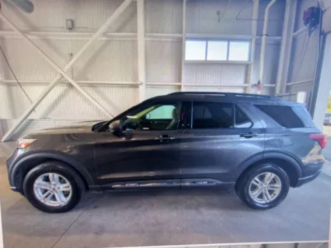 Photos of 2020 Ford Explorer XLT for sale in Plaistow, NH at CarFive Plaistow, NH