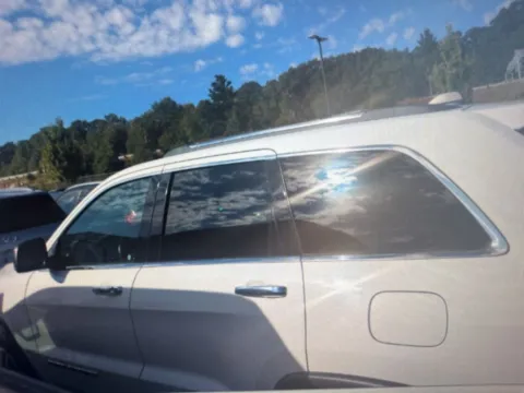 Photos of 2019 Jeep Grand Cherokee Limited for sale in Plaistow, NH at CarFive Plaistow, NH
