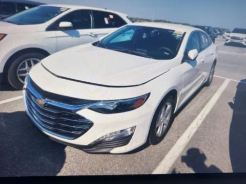 More photos of 2023 Chevrolet Malibu LT at CarFive Plaistow, NH, NH