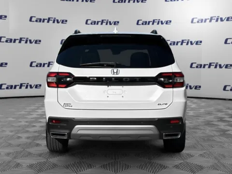 More photos of 2025 Honda Pilot Elite at CarFive Plaistow, NH, NH