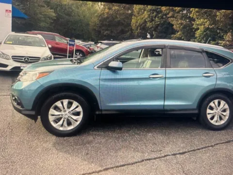 Photos of 2014 Honda CR-V EX-L for sale in Plaistow, NH at CarFive Plaistow, NH