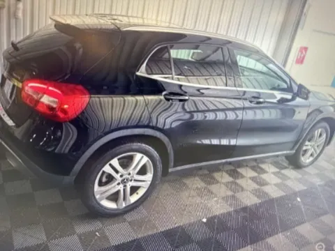 More photos of 2018 Mercedes-Benz GLA 250 at CarFive Plaistow, NH, NH
