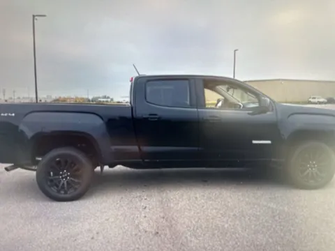 More photos of 2021 GMC Canyon Elevation at CarFive Plaistow, NH, NH