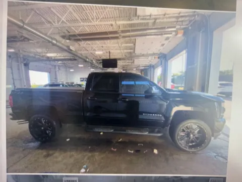More photos of 2018 Chevrolet Silverado 1500 LT at CarFive Plaistow, NH, NH