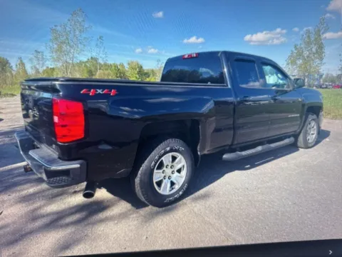 More photos of 2018 Chevrolet Silverado 1500 LT at CarFive Plaistow, NH, NH