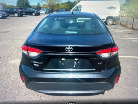More photos of 2021 Toyota Corolla LE at CarFive Plaistow, NH, NH