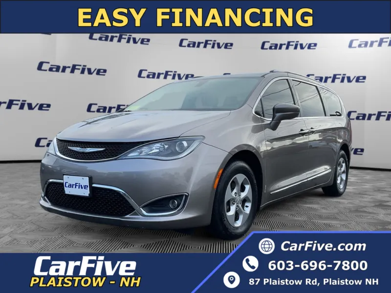 2017 Chrysler Pacifica Touring L Plus for sale in Plaistow, NH