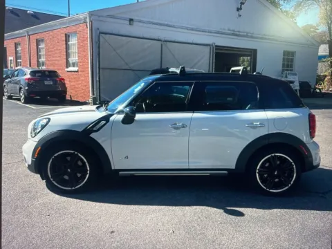 Photos of 2016 MINI Cooper S Countryman for sale in Plaistow, NH at CarFive Plaistow, NH