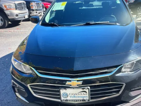 Photos of 2018 Chevrolet Malibu LT for sale in Plaistow, NH at CarFive Plaistow, NH