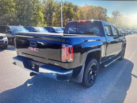 More photos of 2017 GMC Sierra 1500 SLT at CarFive Plaistow, NH, NH